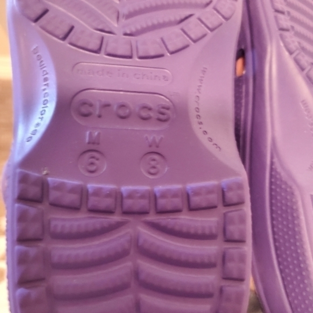 Crocs - Picture 6 of 7